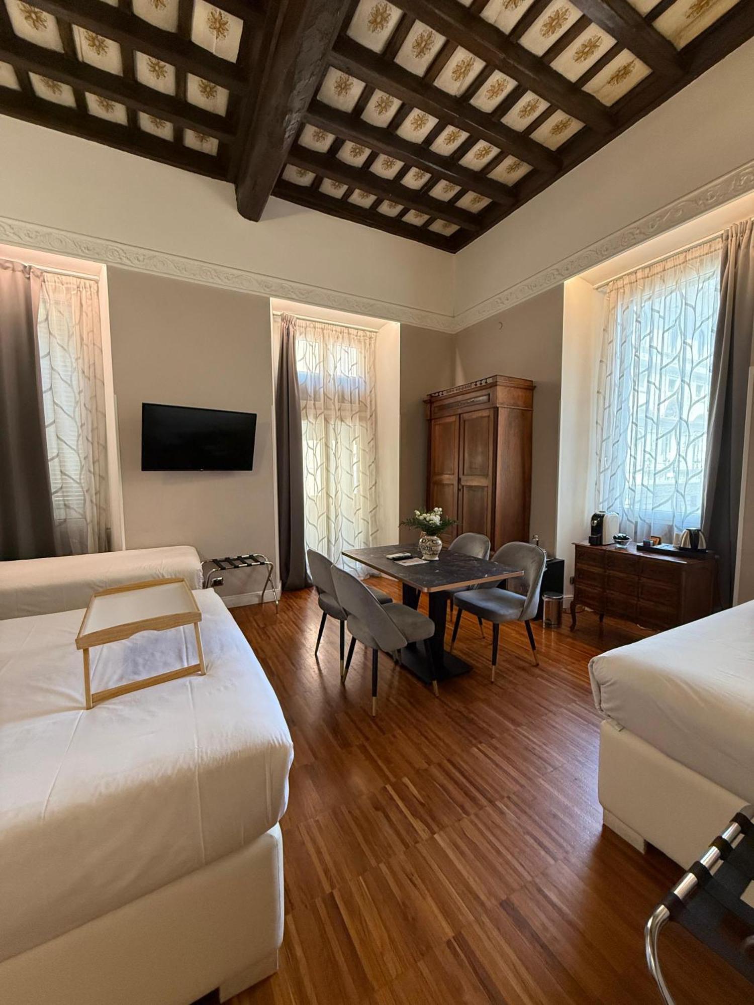 I Tre Moschettieri - D'Artagnan Bed & Breakfast Rome Bagian luar foto