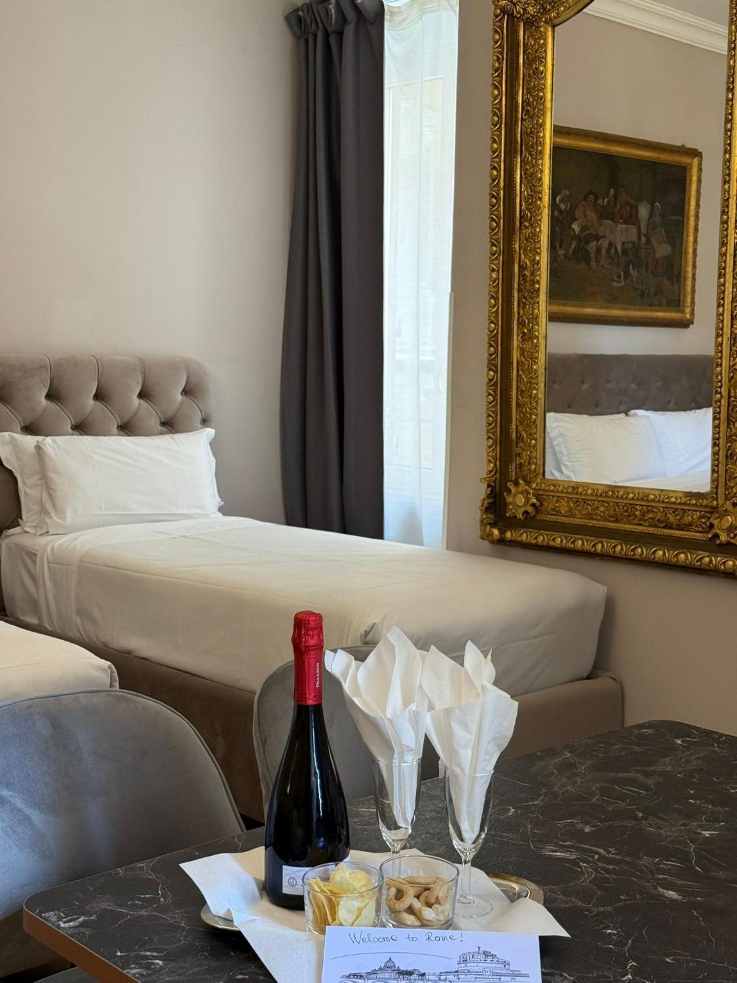 I Tre Moschettieri - D'Artagnan Bed & Breakfast Rome Bagian luar foto